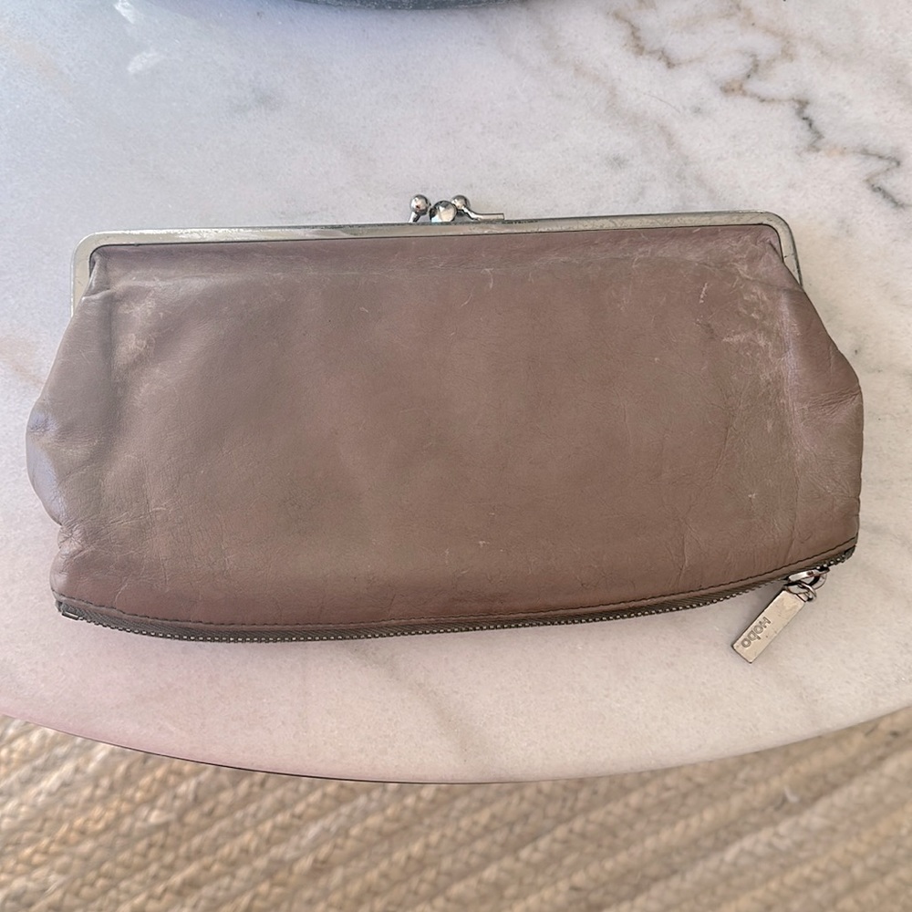 Hobo Clutch